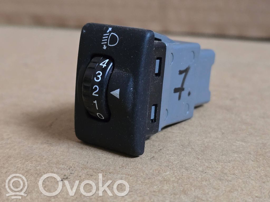 Suzuki Ignis Headlight level height control switch 