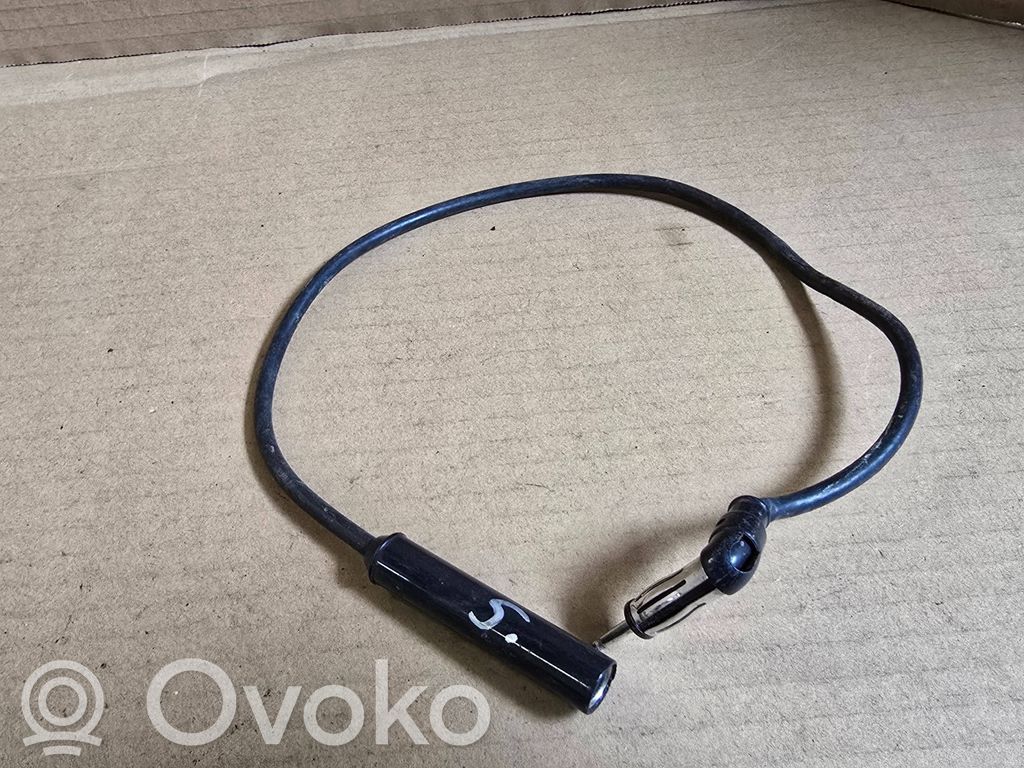 Suzuki Ignis Radion antenni 