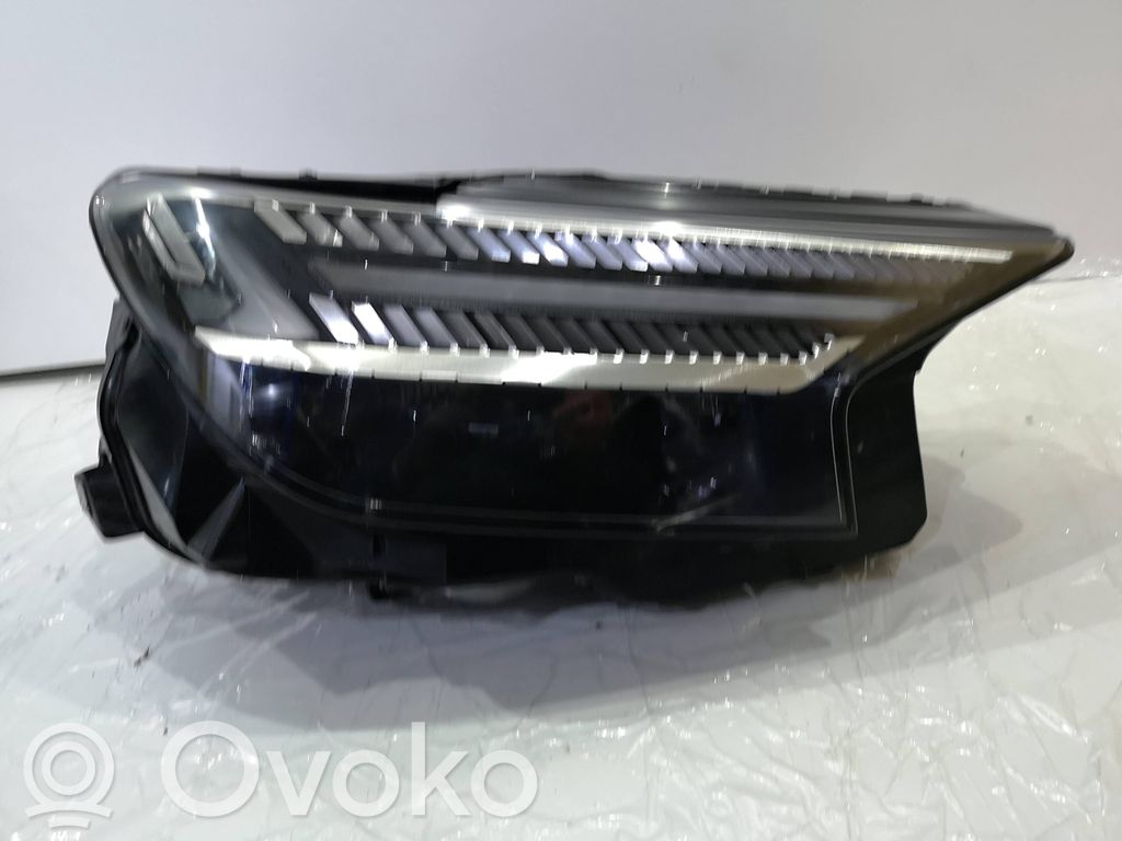 Audi Q4 Sportback e-tron Scheinwerfer 