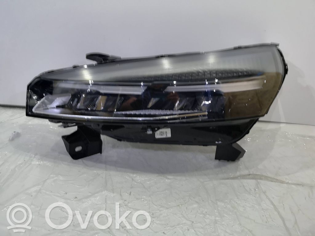 Phare frontale   260600149R,148R006599,149R006600