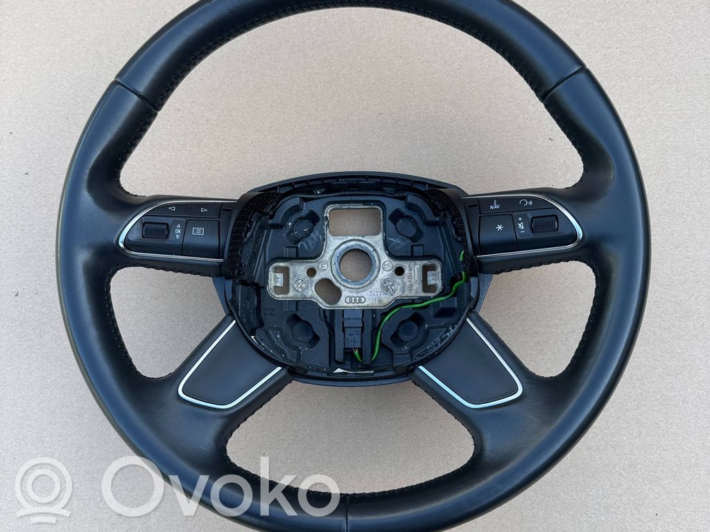 Audi Q3 8U Ohjauspyörä 