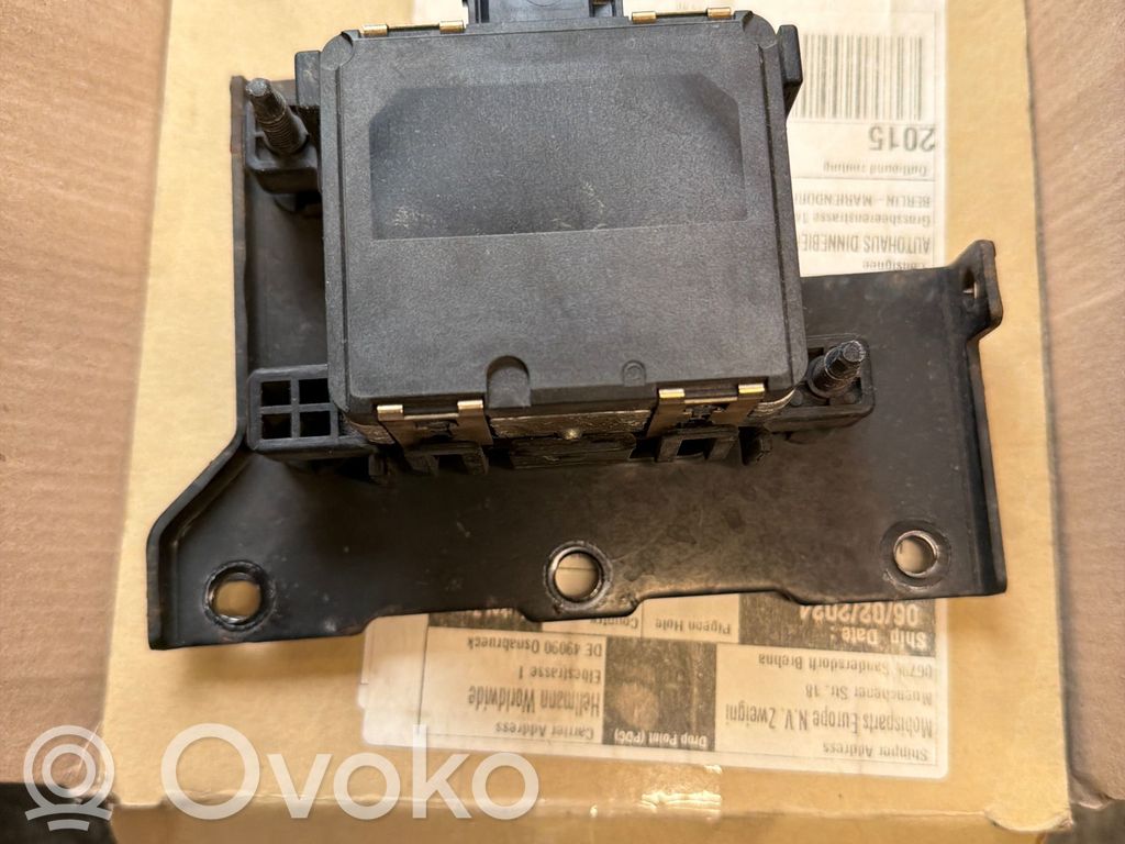 KIA Stonic Distronic sensor radar 