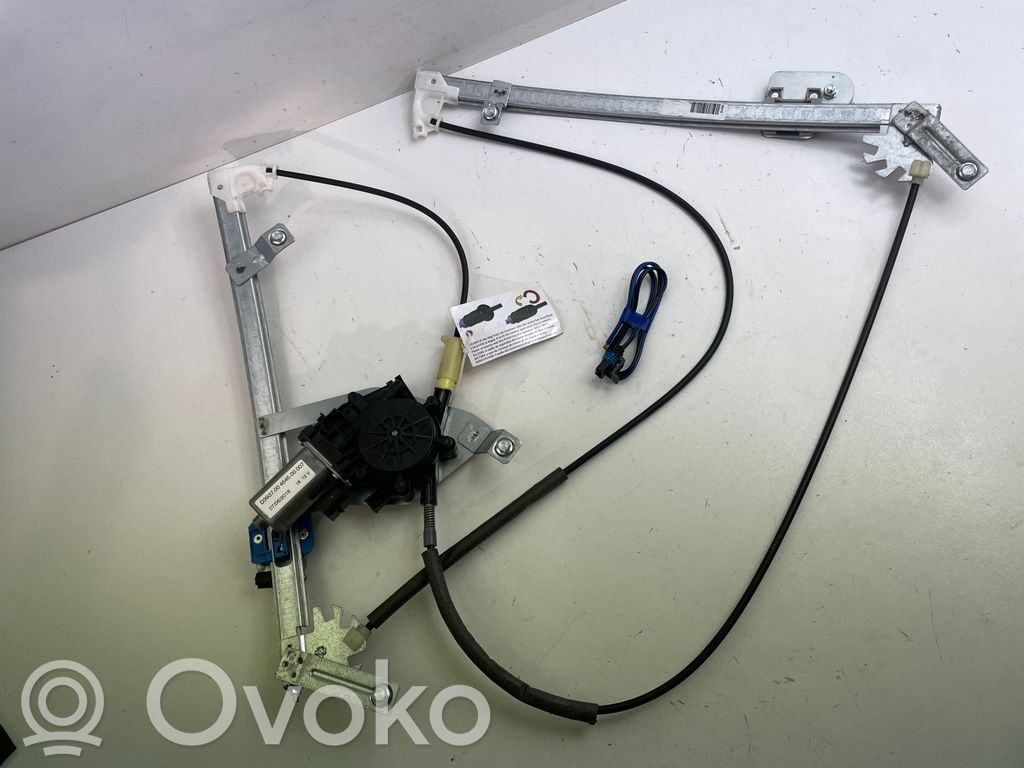 BMW 3 E46 Regulador de puerta delantera con motor 