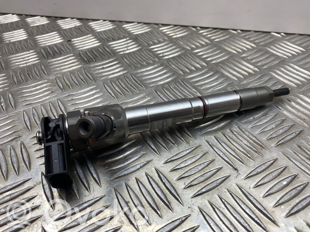 Volkswagen Caddy Fuel injector 