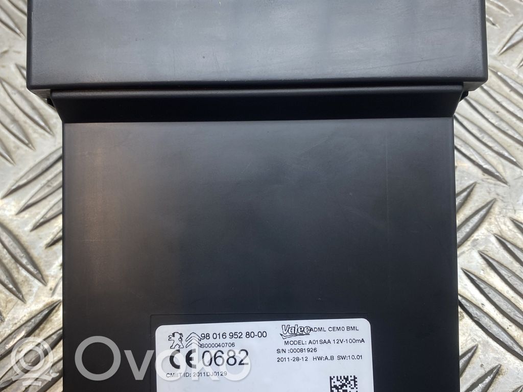 Door central lock control unit/module   9801695280
