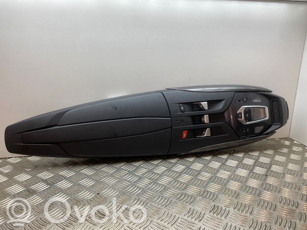 Daiktadežė lubų   9678259477,902318SS