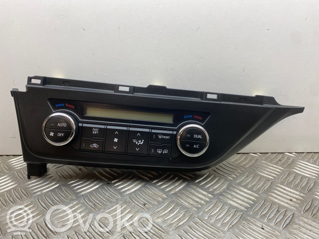 Toyota Corolla E160 E170 Climate control unit 