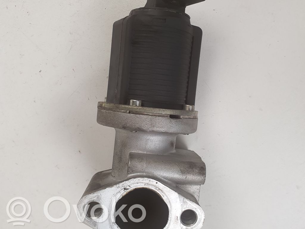 Opel Vectra C Brīvgaitas vārsts (regulators) 