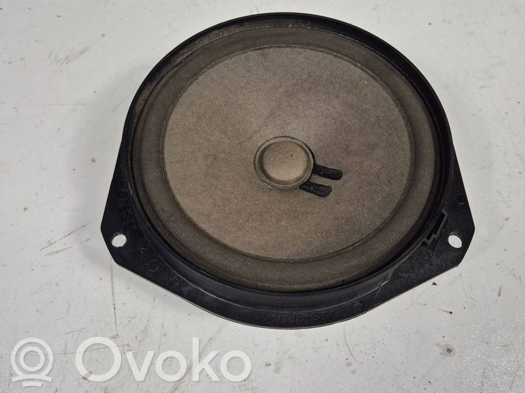 Fiat Ducato Etuoven kaiutin 