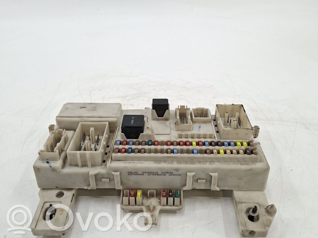 Volvo S40 Fuse module 