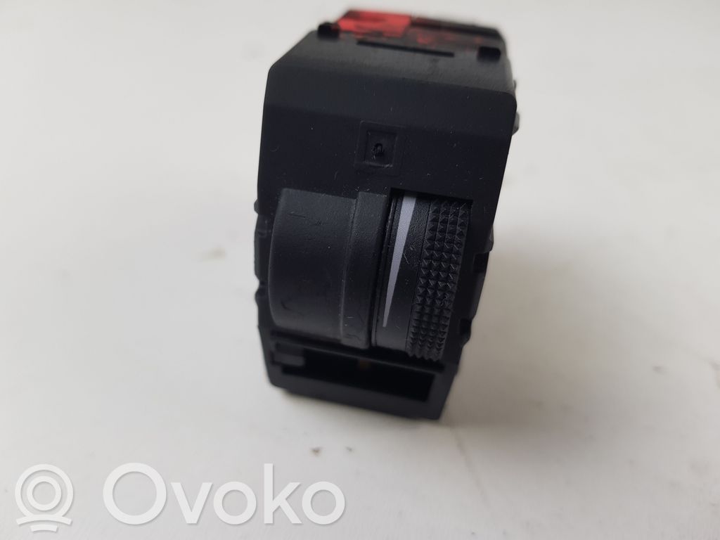 Panel lighting control switch   4B0919093A