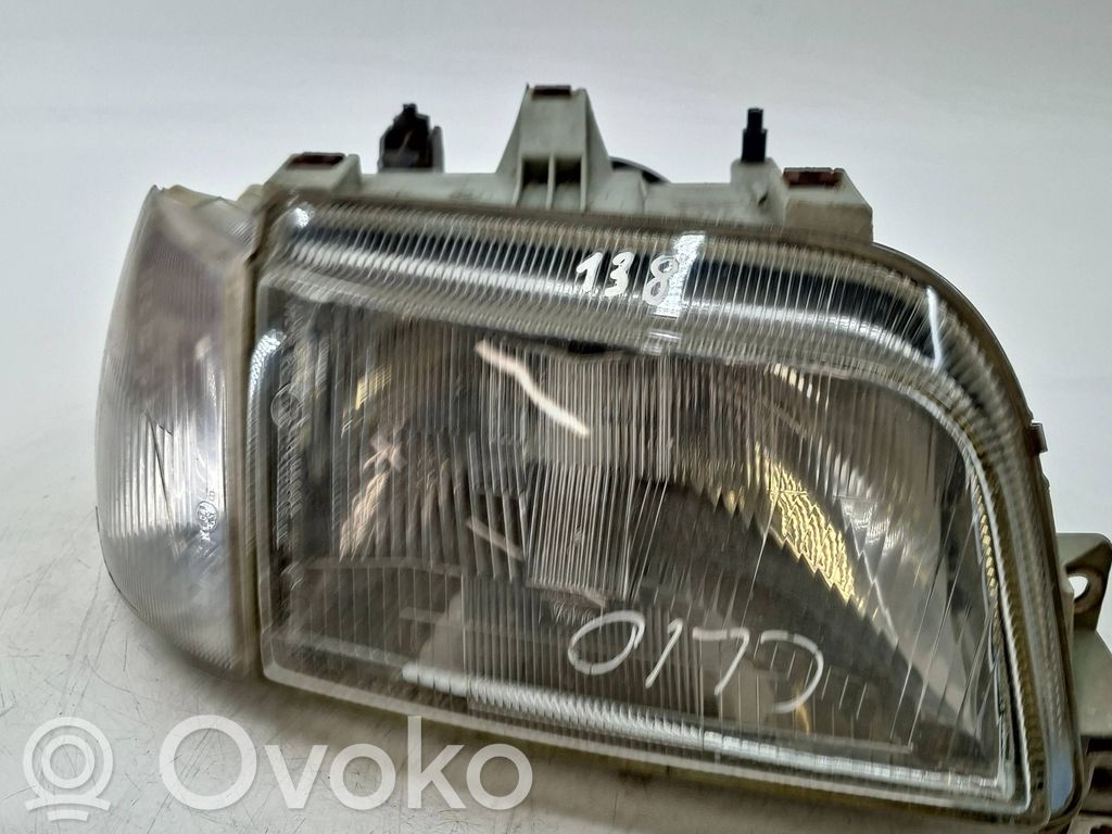 Renault Clio I Headlight/headlamp 
