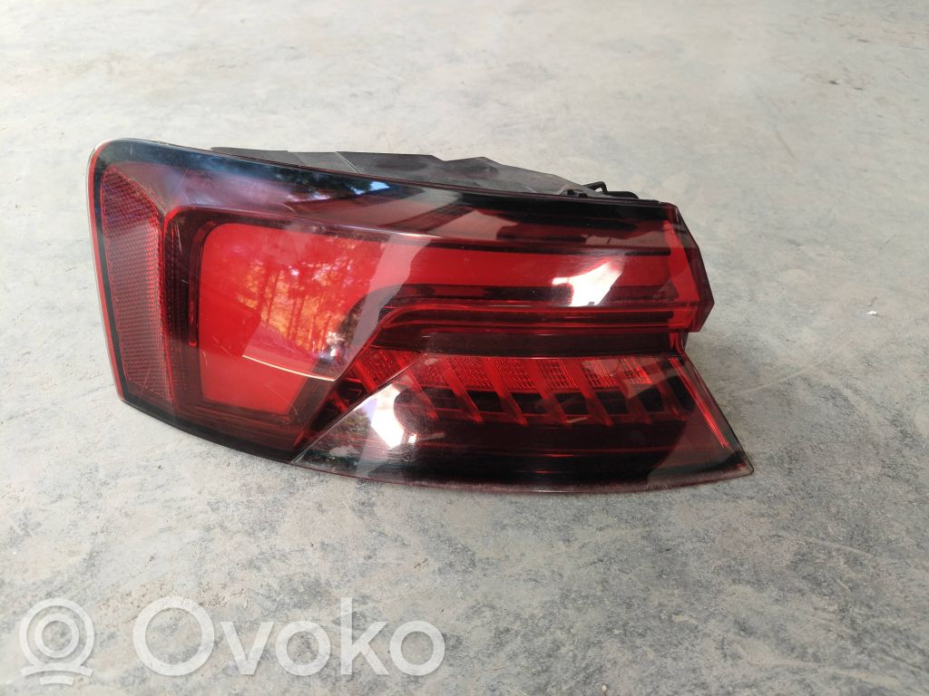 Audi A5 Lampă spate în caroserie 