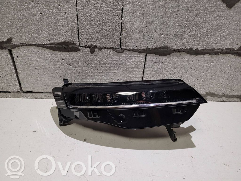 Renault Megane E-Tech Headlight/headlamp 