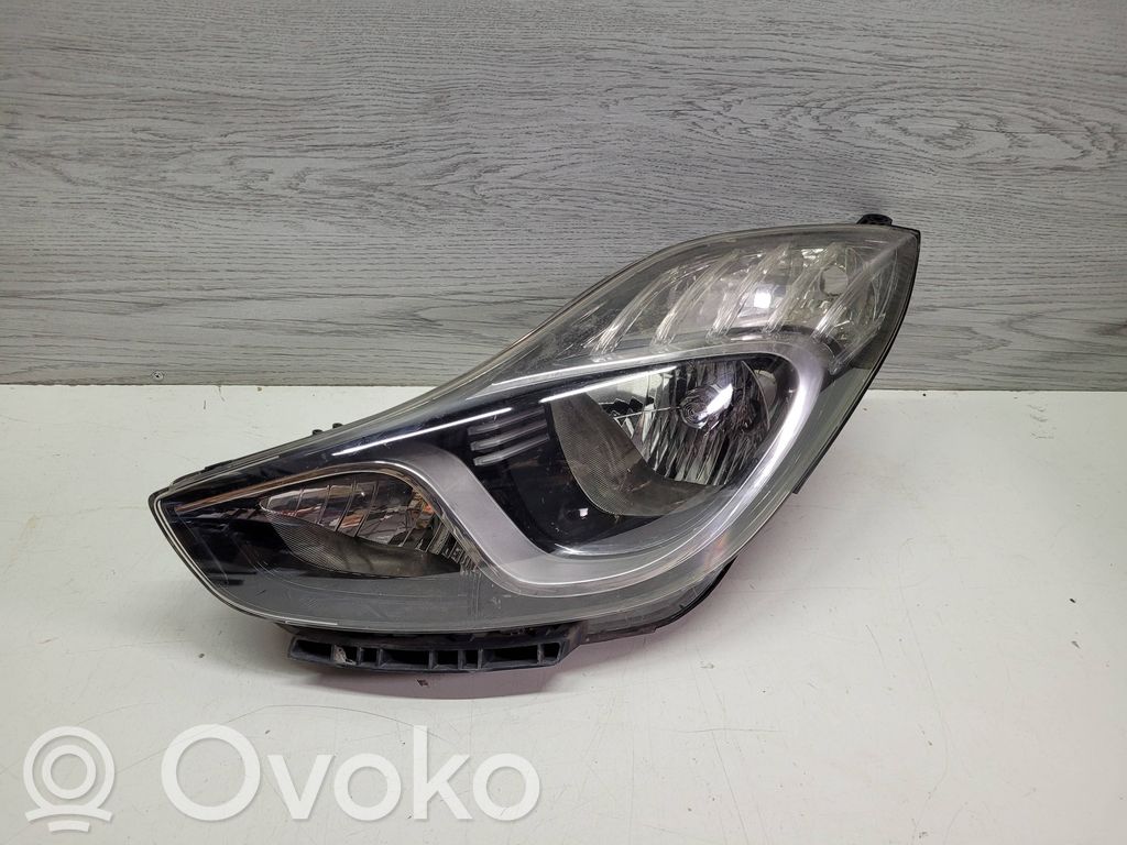 Hyundai ix20 Priekinis žibintas 