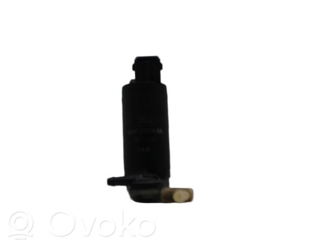 Ford Fiesta Windscreen/windshield washer pump 