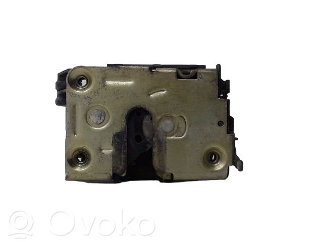 Renault 19 Zamek drzwi tylnych 