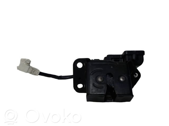 Toyota Corolla E120 E130 Loading door lock 