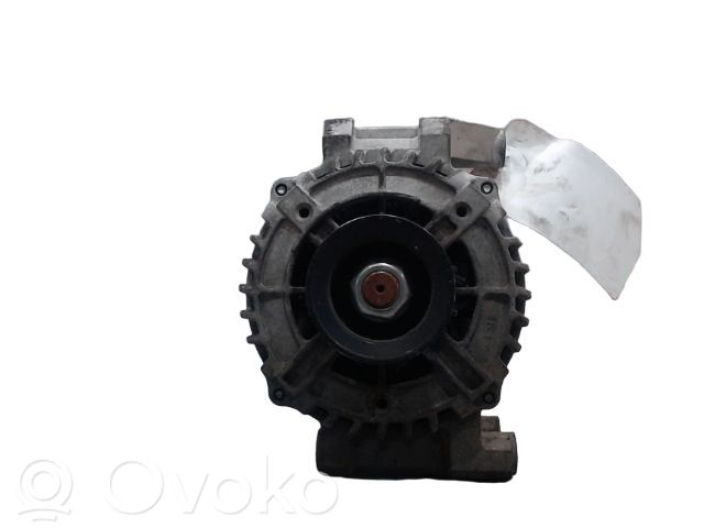 Opel Mokka Generator/alternator 