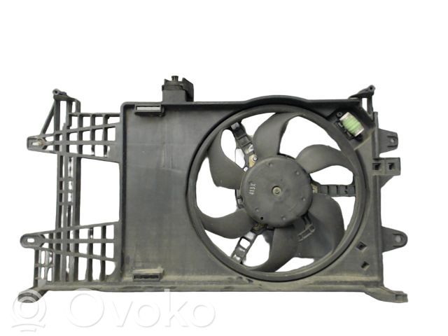 Fiat Punto (188) Elektryczny wentylator chłodnicy 