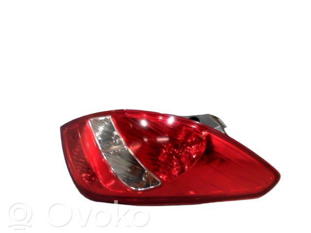 Hyundai i20 (PB PBT) Galinis žibintas kėbule 