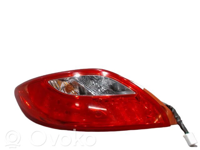 Mazda 2 Galinis žibintas kėbule 