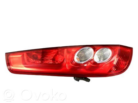 Ford Fiesta Lampa tylna 