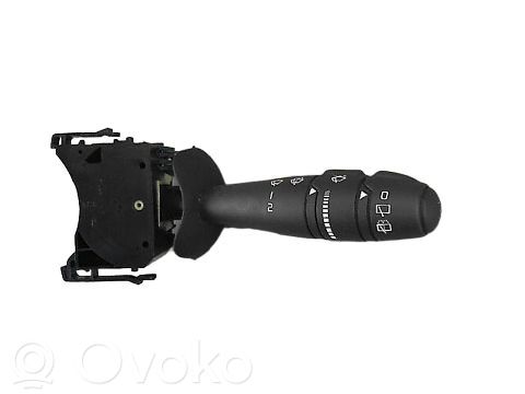Renault Twingo II Wiper control stalk 
