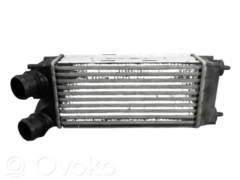 Citroen C4 I Picasso Chłodnica powietrza doładowującego / Intercooler 