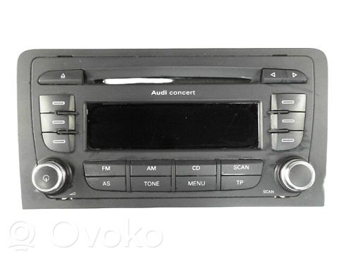 Panel / Radioodtwarzacz CD/DVD/GPS   8P0035194XECE,8P0035186G,8P0035194XECE