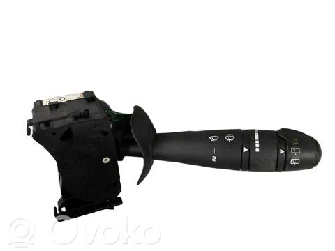 Renault Twingo II Wiper control stalk 