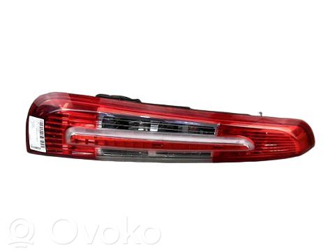 Ford C-MAX I Rear/tail lights 