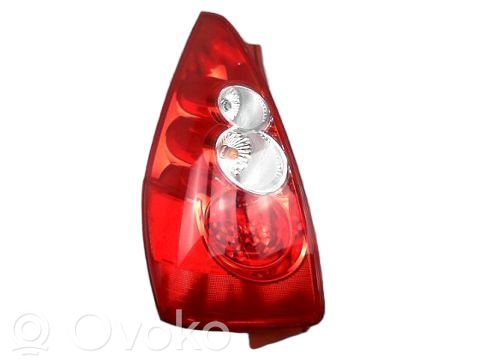 Mazda 5 Lampă spate în caroserie 