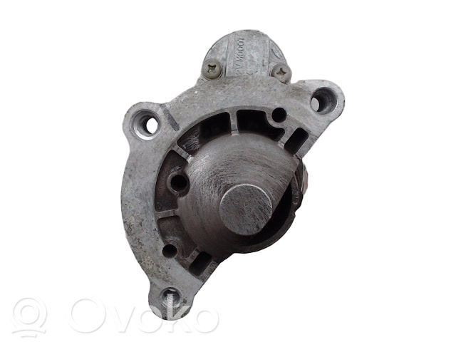 Motor de arranque   5802V7,0016120,0016530,0016531,063523622010,101244,10439514,10440847,11090033,11439514,11440847,11920,12130019,12130134,1319121080,14130016,14130190,1612340,1616120,17701,20513014,253152,30720,30749,30750,32625N,329013122,3882,438092,455961,5802AK,5802C0,5802C1,5802CW,5802E1,5802E4,5802E5,5802ES,5802F0,5802F4,5802F5,5802F9,5802G4,5802H4,5802H9,5802J3,5802Q2,5802R6,5802R8,5802V7,5802V8,5802W1,5802W2,5802W3,60152221,60351410,60351411,60660560,66925156,71716554,71719607,726142,8080109,8212813,88212813,8EA737915001,911602,944280801090,95041033,95656487,95667754,95667758,96035033,96035034,9608719280,96092384,96102028,96102058,9613015780,9613015980,96130225,9613022580,96130578,9613230280,96147592,96155198,9619310280,9625168580,96251686,9625168680,9625169780,9625382580,9631520480,96343143,9656317680,AEU1244,BST2305,CS1244,CST15222GS,CST35141AS,CST35141GS,DC00502680,IS0716,LRS01625,M000T20871,M000T82081,M000T82081AM,M000T82081ZE,M000T82081ZZ9,M000T85381,M001T80082,M001T80381,M001T80382,M0T20871,M0T82081,M0T82081AM,M0T82081ZE,M0T82081ZZ9,M0T85381,M0T86081,M1T80082,M1T80381,MOT82081,PRSS103,PRSS277,QRS1937,SMI141,SMI141A,ST1827,STRS103,STRS277,SVA222,TC9031
