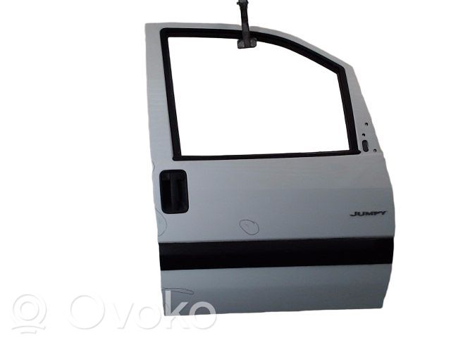 Front door   9004V6,9004V6