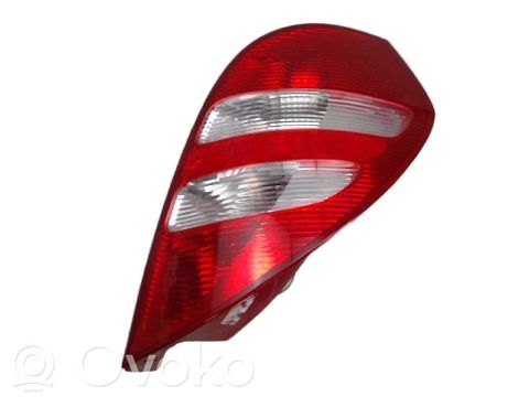 Mercedes-Benz A W169 Lampă spate în caroserie 