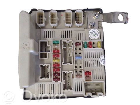 Módulo de fusible   8201044235,8201044235,USMX61N2