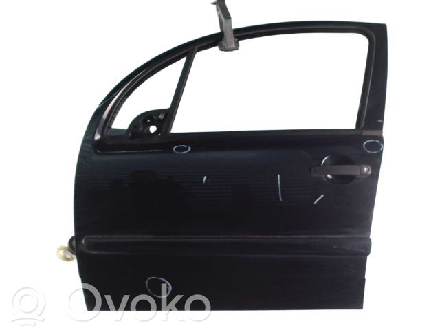 Etuovi   9002Y4,9002Y4