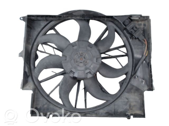 BMW 3 E90 E91 Elektrisks radiatoru ventilators 