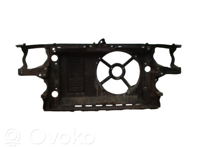 Volkswagen Golf III Support de radiateur sur cadre face avant 