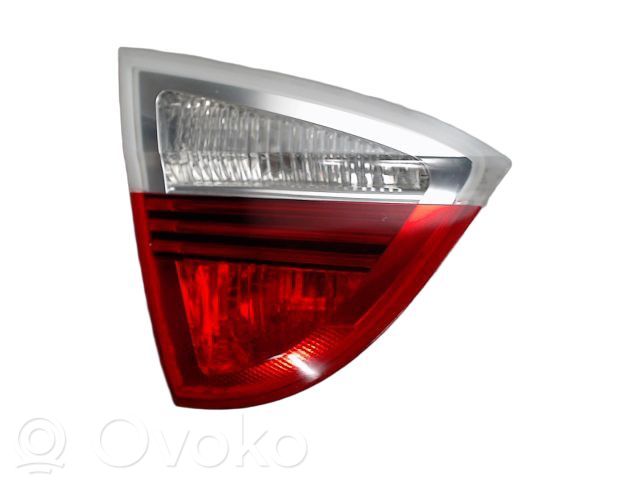 BMW 3 E90 E91 Lampy tylnej klapy bagażnika 