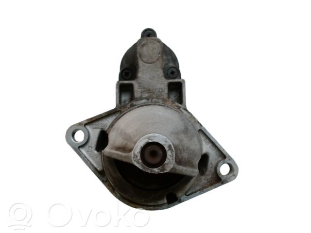 Opel Corsa B Starter motor 