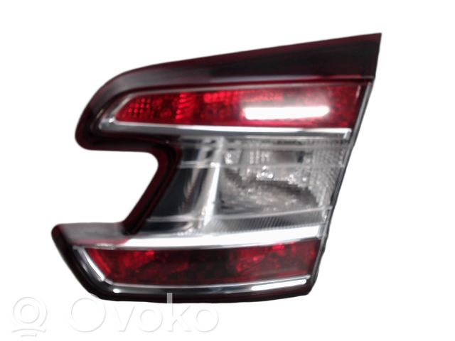 Renault Megane III Lampă spate în capacul portbagajului 