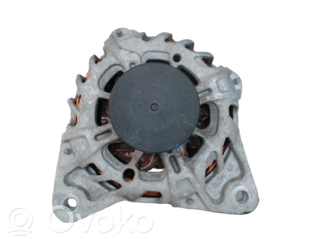Renault Clio IV Alternator 