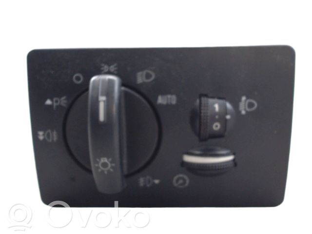 Ford Focus C-MAX Light switch 