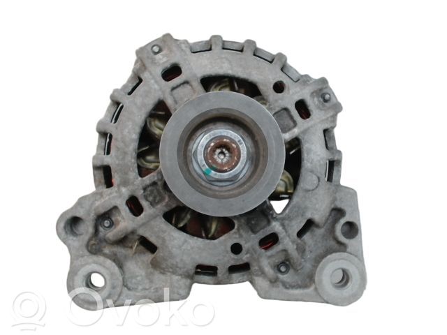 Volkswagen Polo VI Alternator 