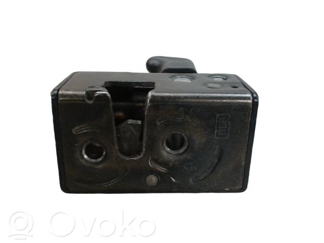 Etuoven lukko