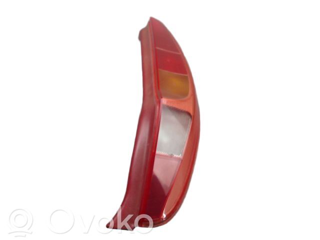 Fiat Punto (188) Galinis žibintas kėbule 