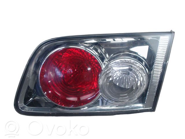 Mazda 6 Lampy tylnej klapy bagażnika 