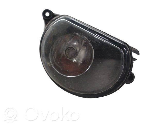 Etusumuvalo   8P0941700A,022211,0332996,1031088,13122272,190253001,247003021,2902500,332996,39020429,4412029RUE,4462002RUQ,602020,718121201101,8P0941700A,AD3204413,E11559,LPL110R,PF0134D